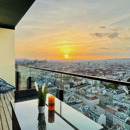 Triiiple Level 31 - Sonnenwohnen Apartment Mit Fantastischem Ausblick Und Parkplatz Viena Exterior foto