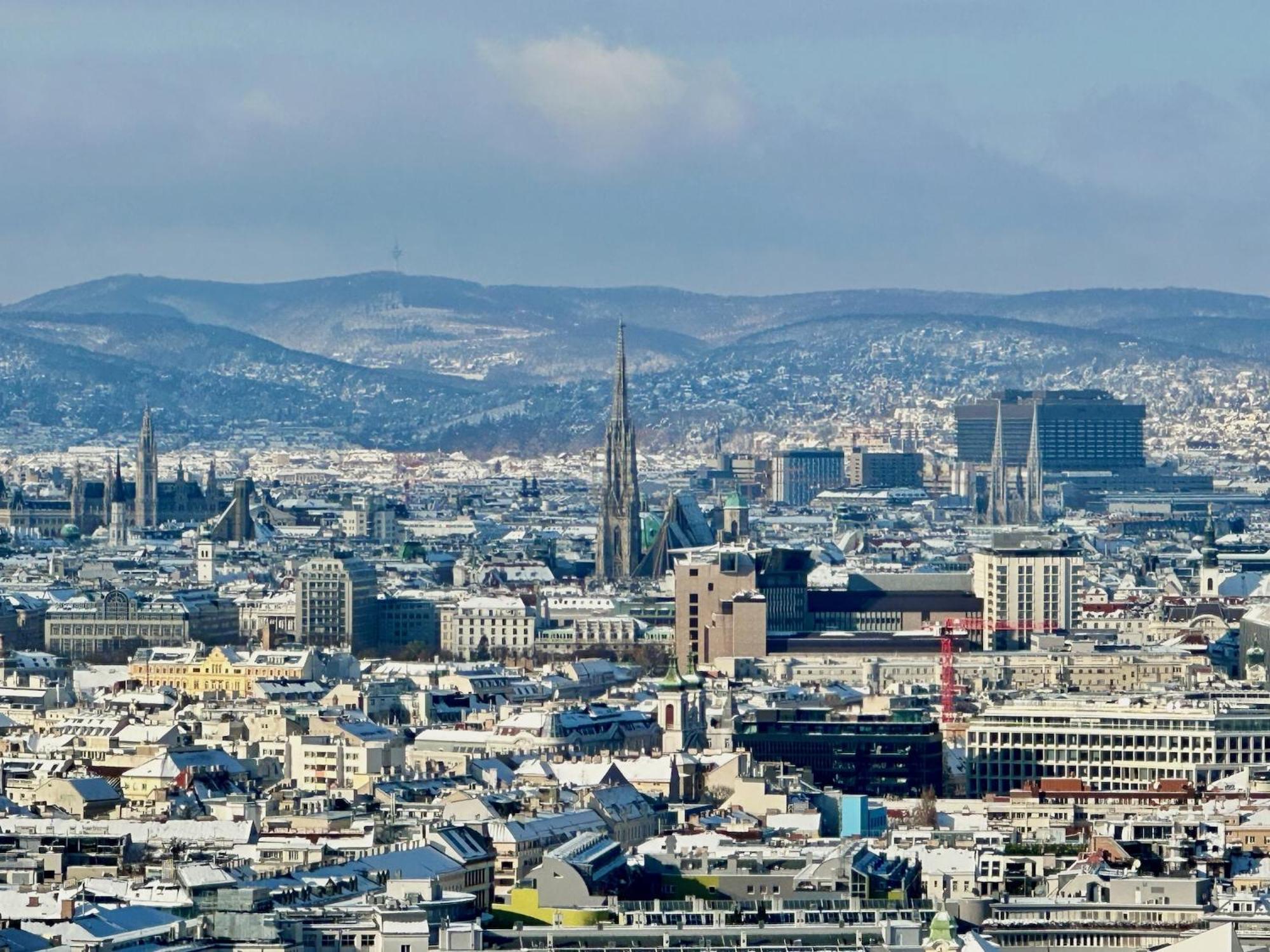 Triiiple Level 31 - Sonnenwohnen Apartment Mit Fantastischem Ausblick Und Parkplatz Viena Exterior foto